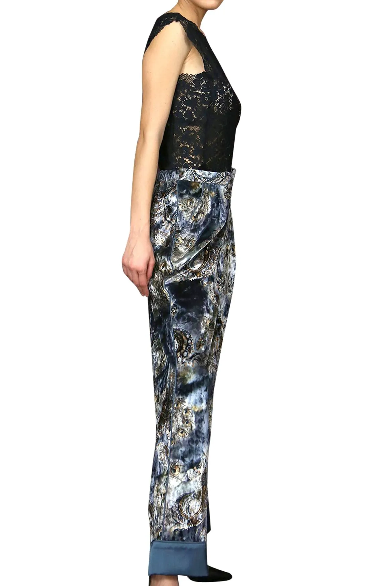 Velvet Leg Pants In Peacock Print